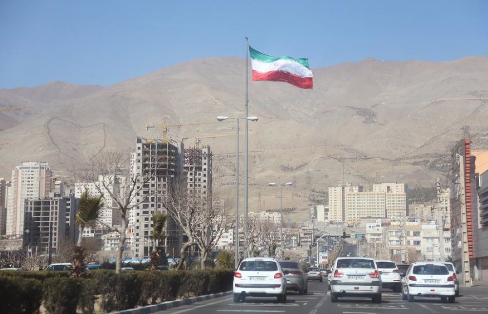 Iran stresses willingness to reach nuclear deal as U.S. deploys more warplanes