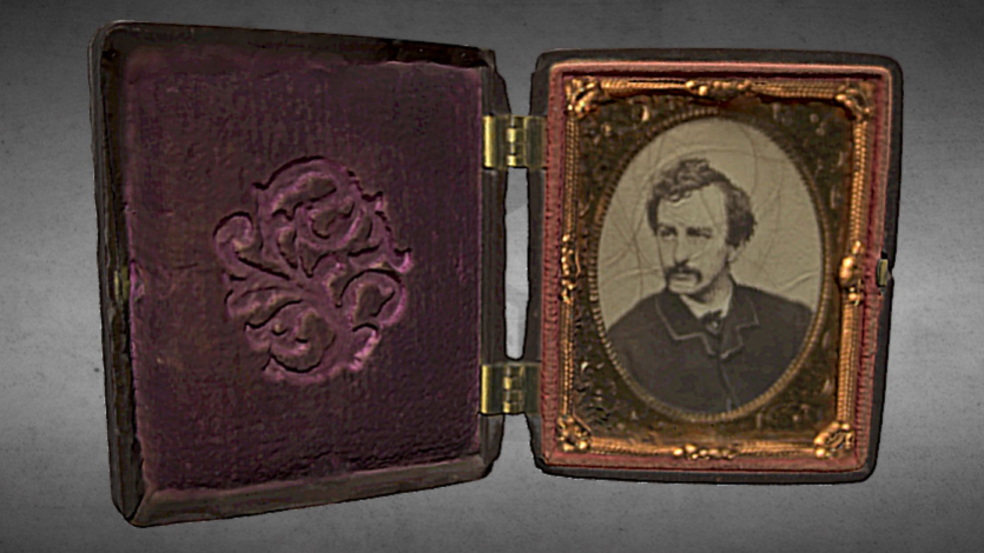 Lincoln artifacts once destined for state museum sell for over $1 million in auction