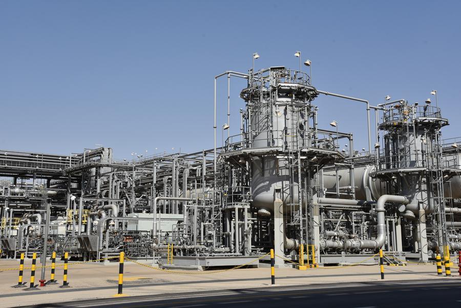 UAE quits OPEC, boding shift toward fragmented global energy order
