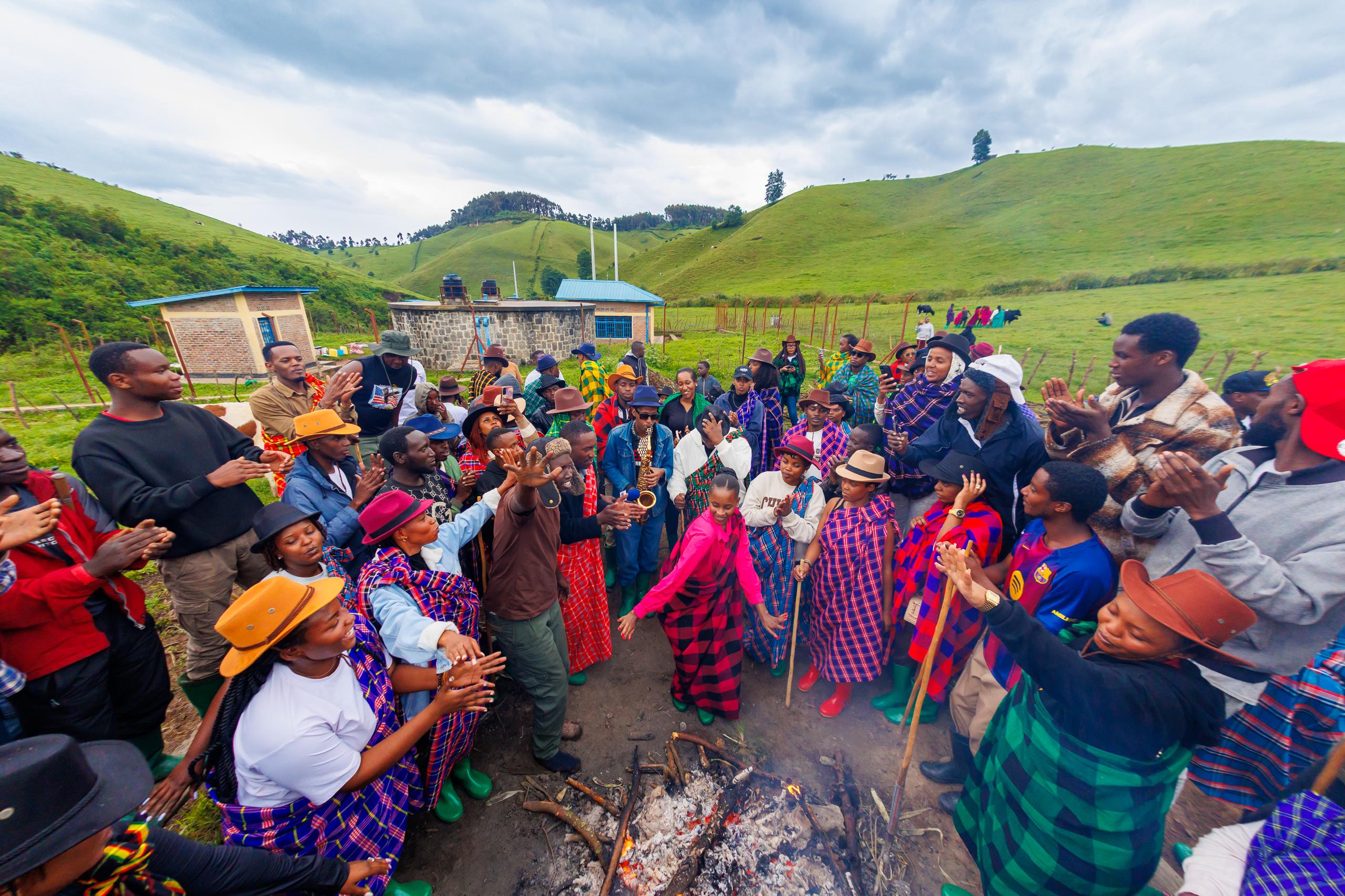Exploring nature and cow-based tourism in Bigogwe with celebrities (Photos)