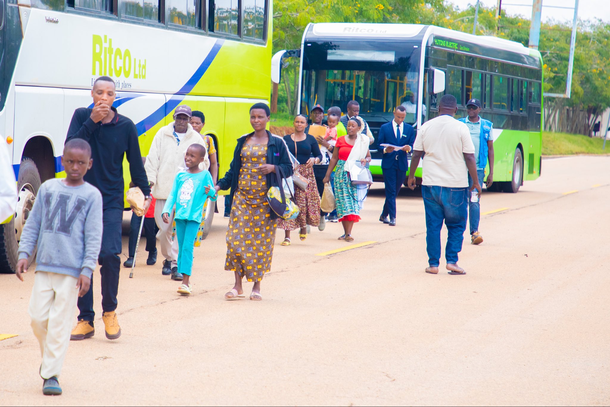 74 Burundian refugees voluntarily return home from Rwanda