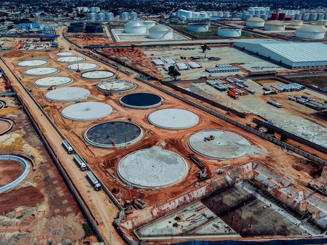 Tanzanian president launches construction of Chinese-built oil storage tanks at Dar es Salaam port
